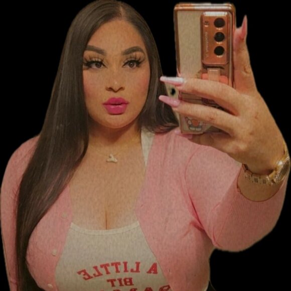 Meet your Posher, Yvonne - Picture 1 of 1